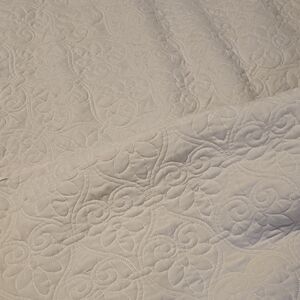 WHITE Quilted Quilt